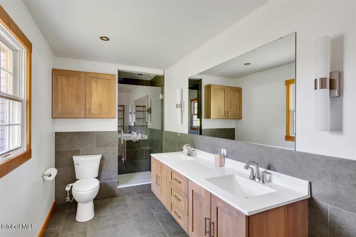 2307 Pine Ridge Road Niskayuna, NY 12309 - Photo 30 of 65 39-2307 Pine Ridge Rd-43