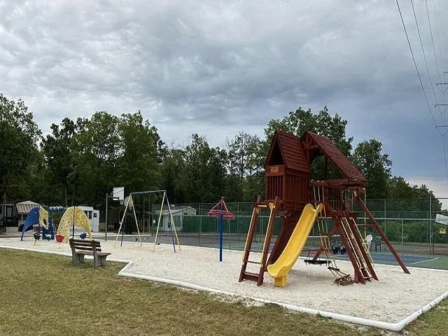 a view of a tennis court
