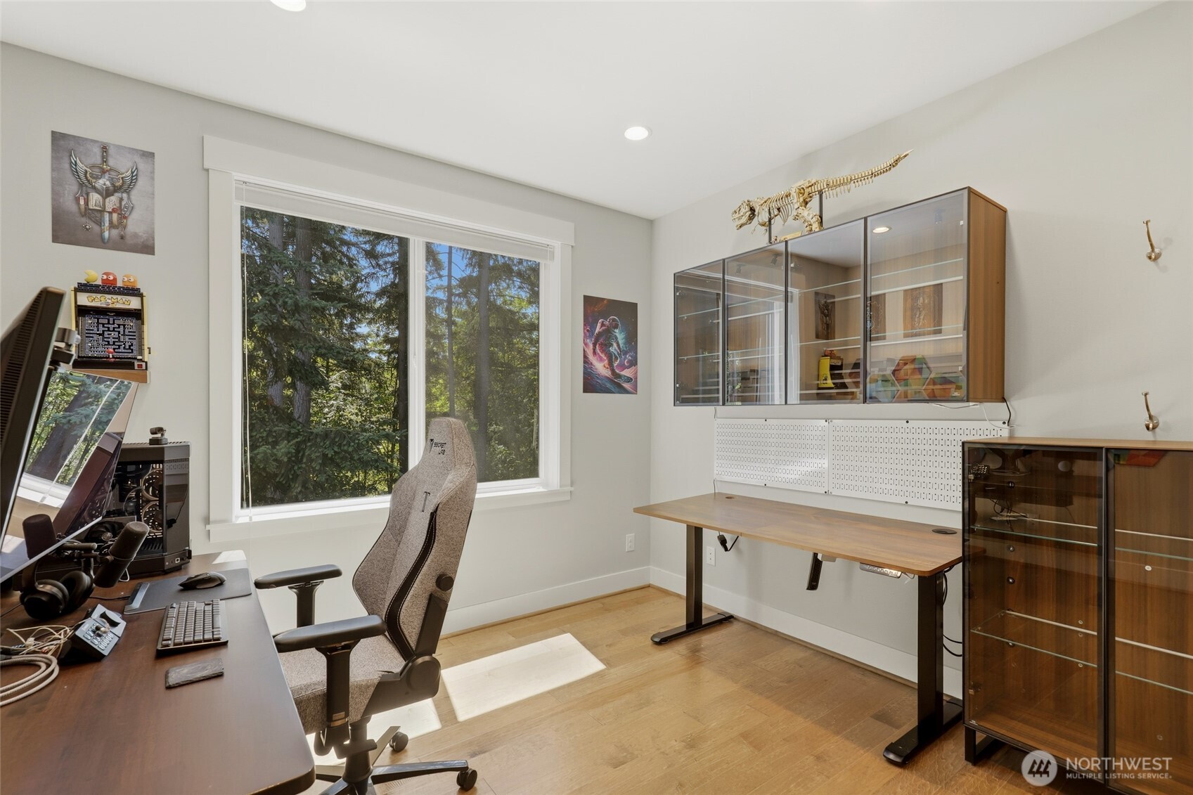 9307 Northeast 173rd Street Bothell, WA 98011 - Photo 13 of 39