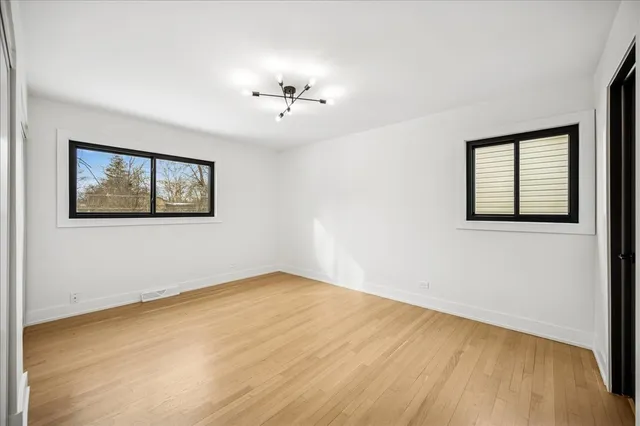 $749,000 | 626 Barberry Road, Highland Park, IL 60035