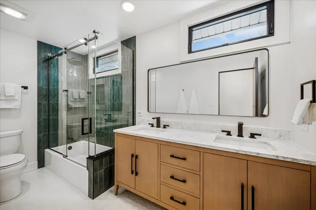 $749,000 | 626 Barberry Road, Highland Park, IL 60035