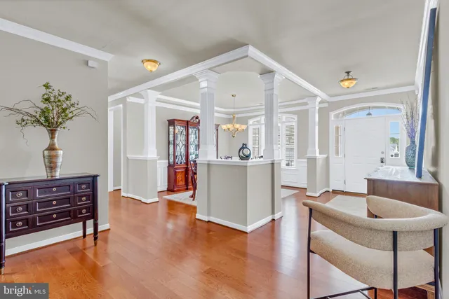 $459,000 | 85 Pleasants Lane, Kilmarnock, VA 22482