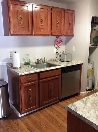 $2,500 | 5 Thoreau Court, Unit 21, Natick, MA 01760
