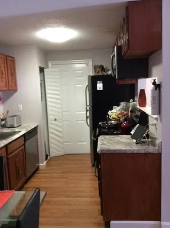 $2,500 | 5 Thoreau Court, Unit 21, Natick, MA 01760