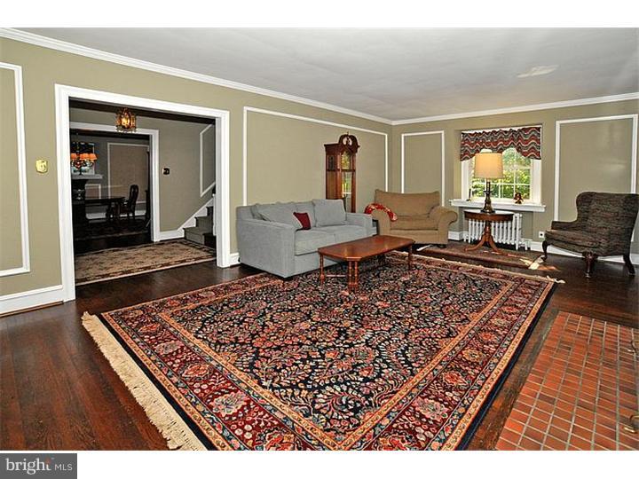 315 Evergreen Road Jenkintown, PA 19046 - Photo 3 of 19 Living Room