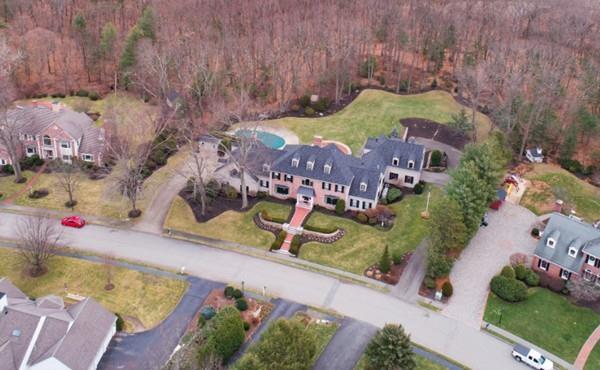 6 Stafford Road Lynnfield, MA 01940 - Photo 3 of 42 Gallery Image 3