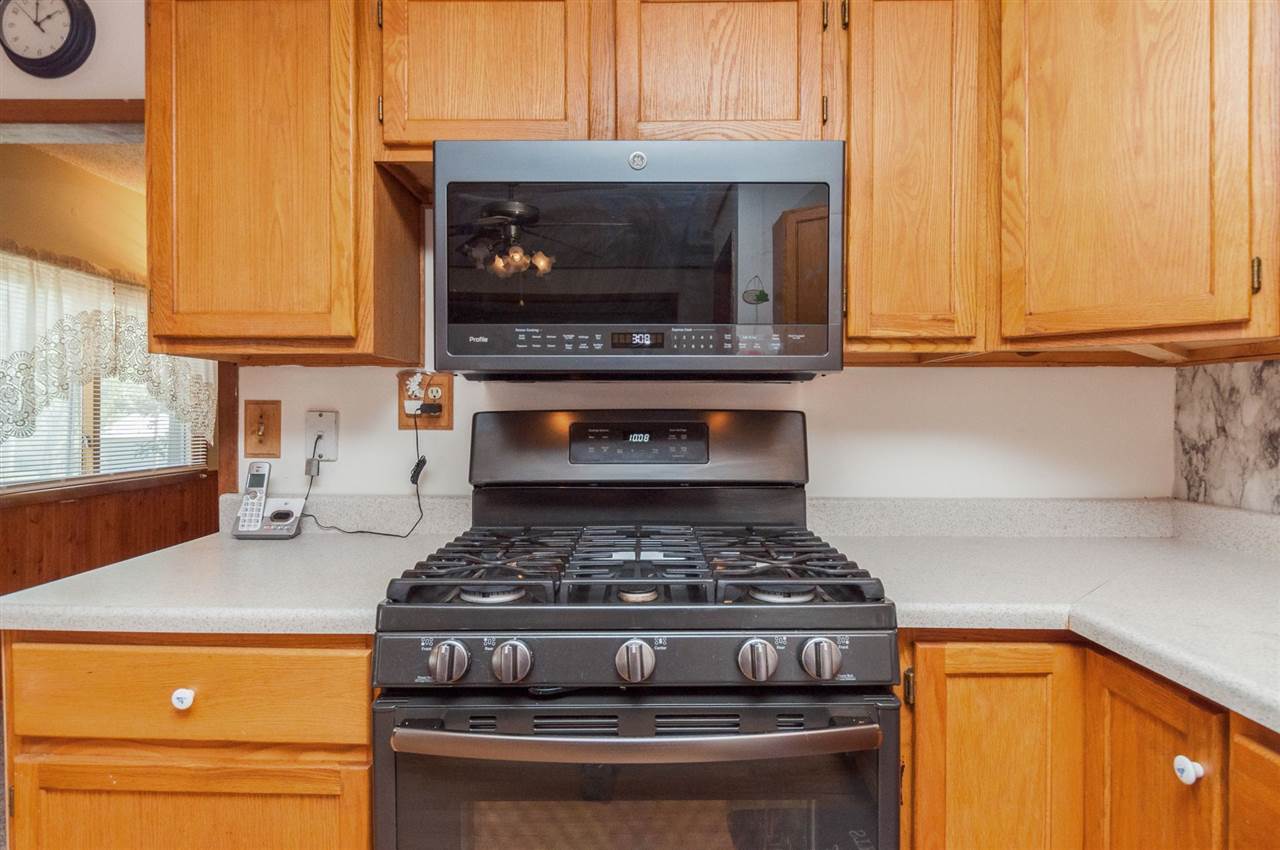2230 Otis Road Southeast Cedar Rapids, IA 52403 - Photo 9 of 23 Gallery Image 9