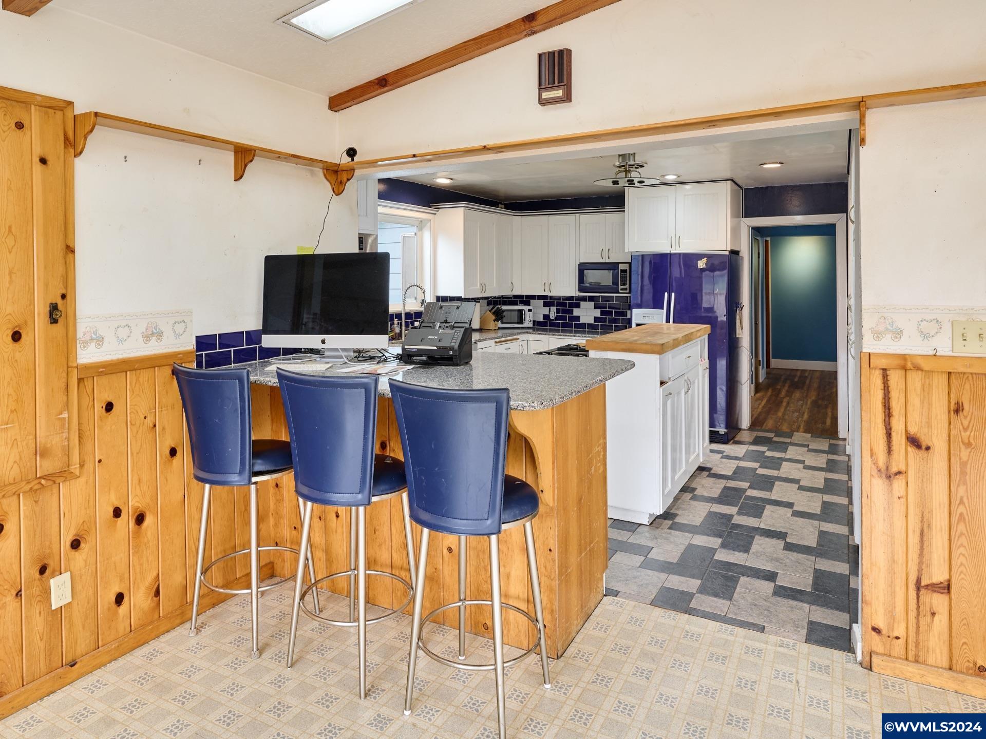 13422 Hobart Road Northeast Silverton, OR 97381 - Photo 21 of 47 Gallery Image 21