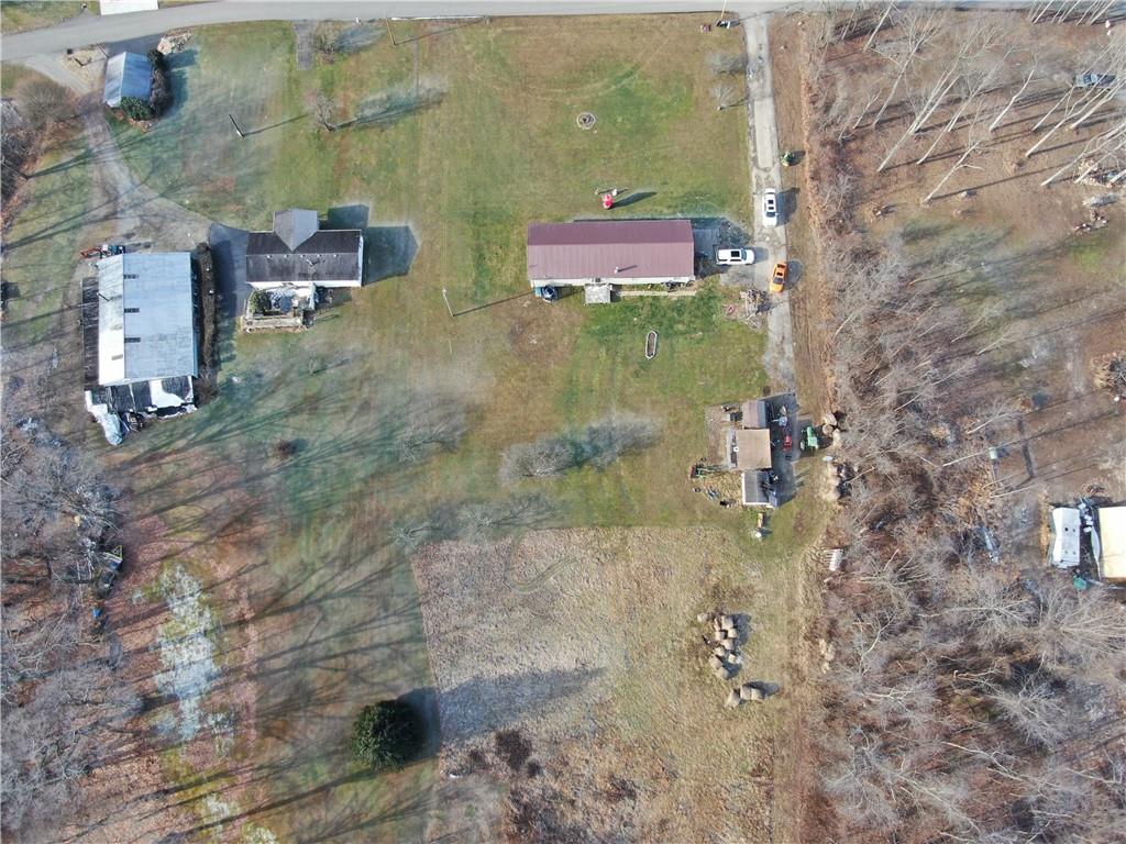 176 T682 Rices Landing, PA 15357 - Photo 5 of 25 Gallery Image 5