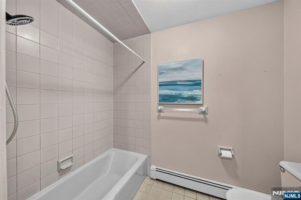 163 Oldham Road Wayne, NJ 07470 - Photo 34 of 50 Gallery Image 34
