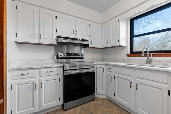 $2,350 | 517 Randall Street, Hixson, TN 37343