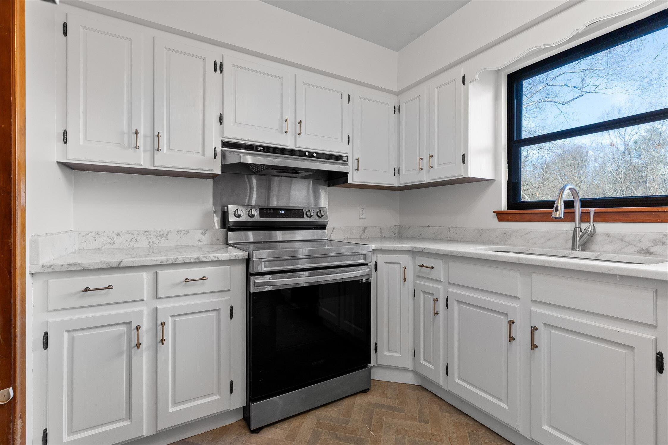 517 Randall Street Hixson, TN 37343 - Photo 12 of 29 19-Randall-19