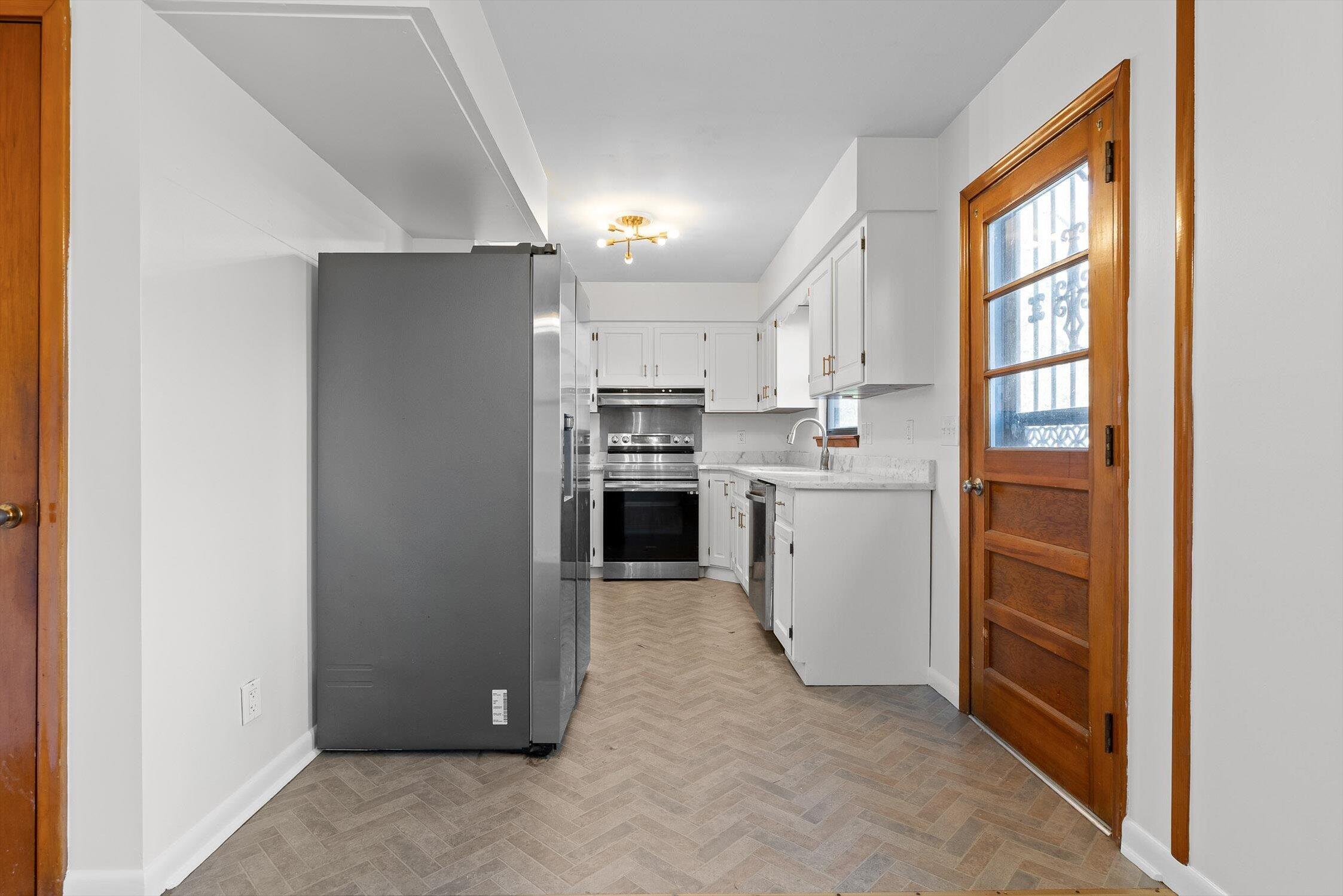 517 Randall Street Hixson, TN 37343 - Photo 13 of 29 16-Randall-16