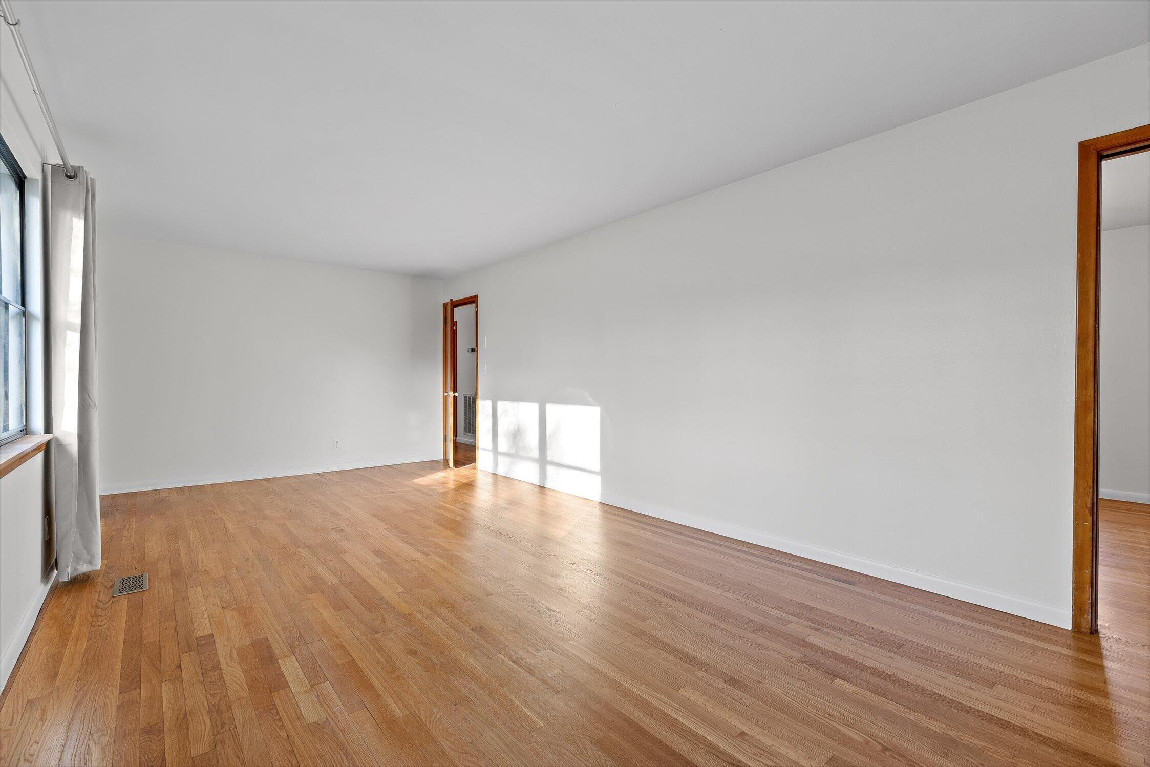 517 Randall Street Hixson, TN 37343 - Photo 8 of 29 12-Randall-12