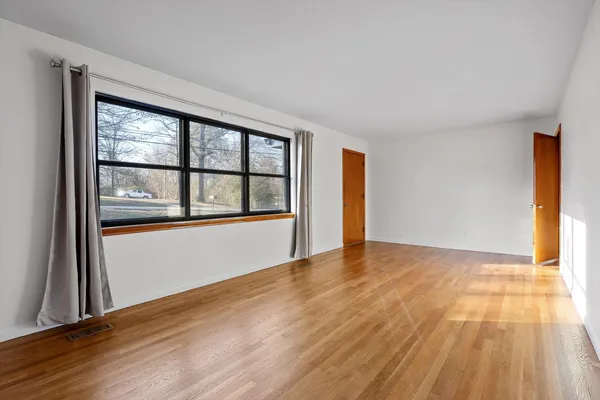 $2,350 | 517 Randall Street, Hixson, TN 37343