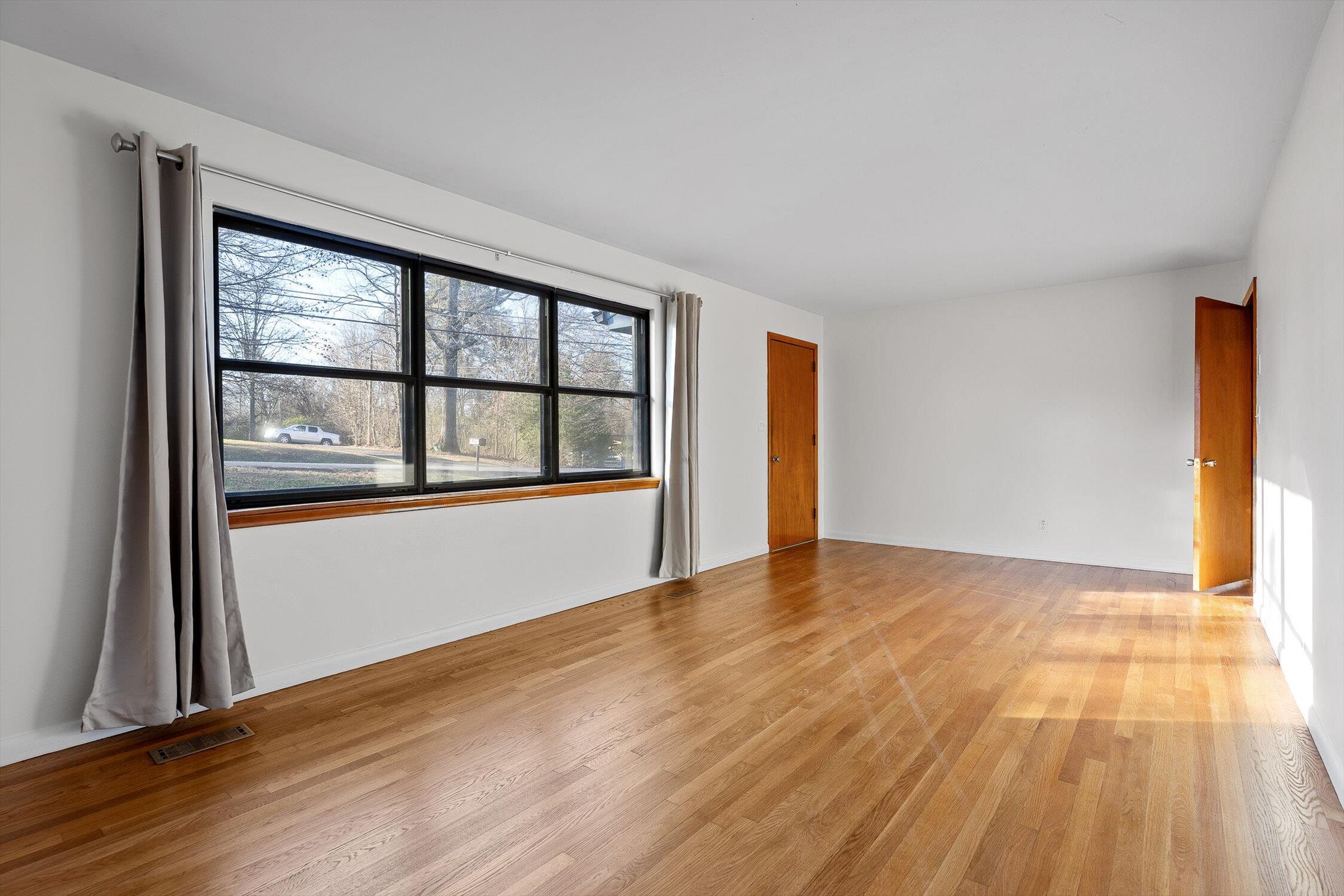 517 Randall Street Hixson, TN 37343 - Photo 9 of 29 13-Randall-13