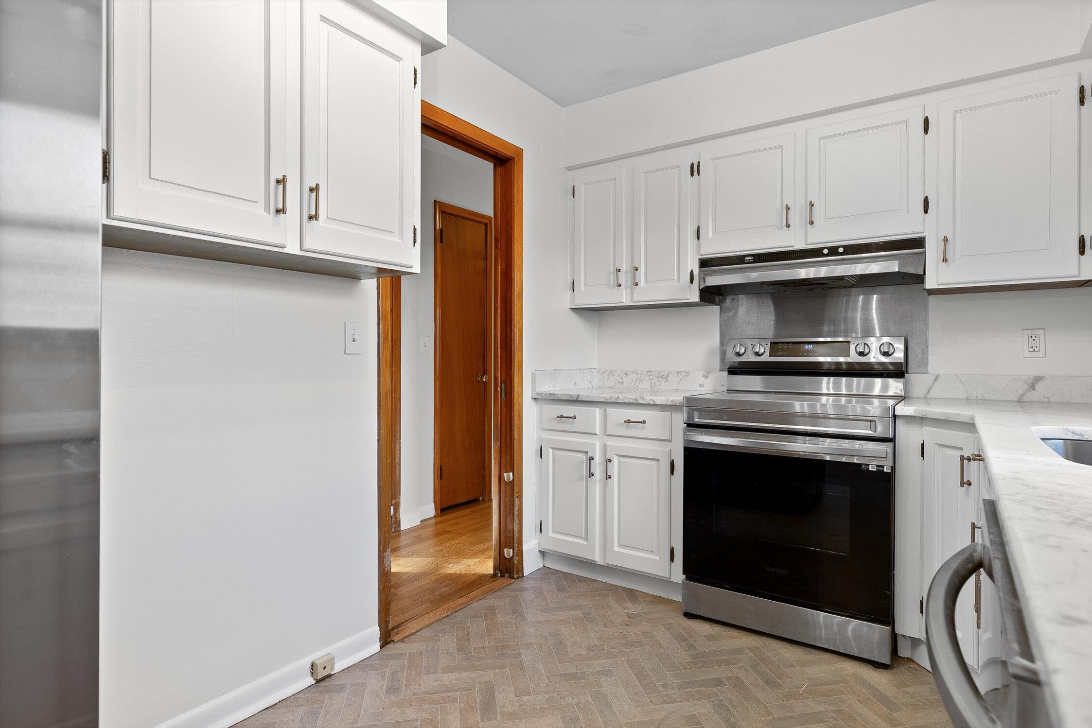 517 Randall Street Hixson, TN 37343 - Photo 10 of 29 17-Randall-17