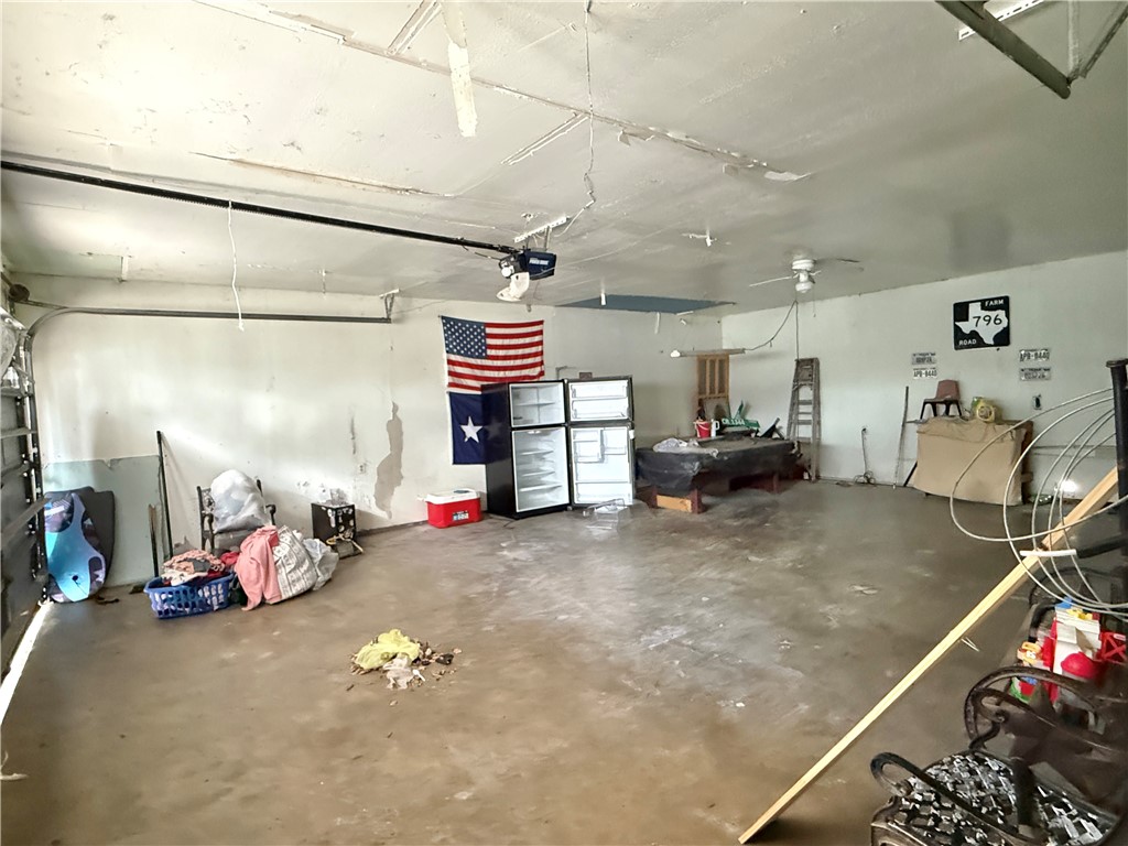 1006 Touchstone Sinton, TX 78387 - Photo 14 of 18