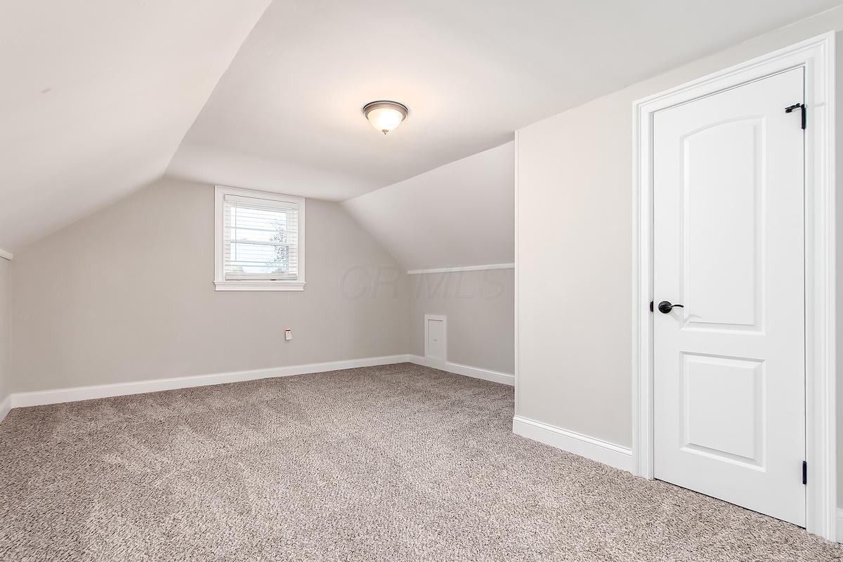 1963 Inchcliff Road Columbus, OH 43221 - Photo 24 of 40