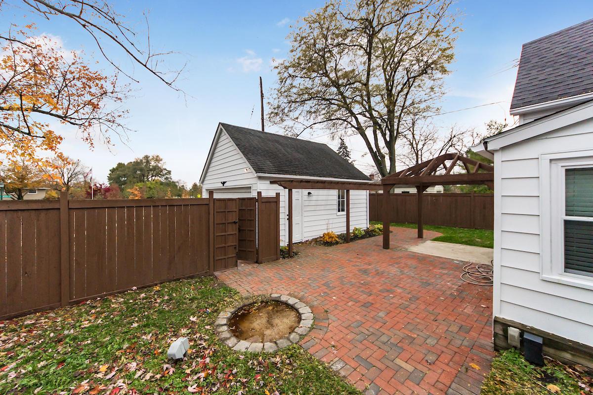 1963 Inchcliff Road Columbus, OH 43221 - Photo 38 of 40