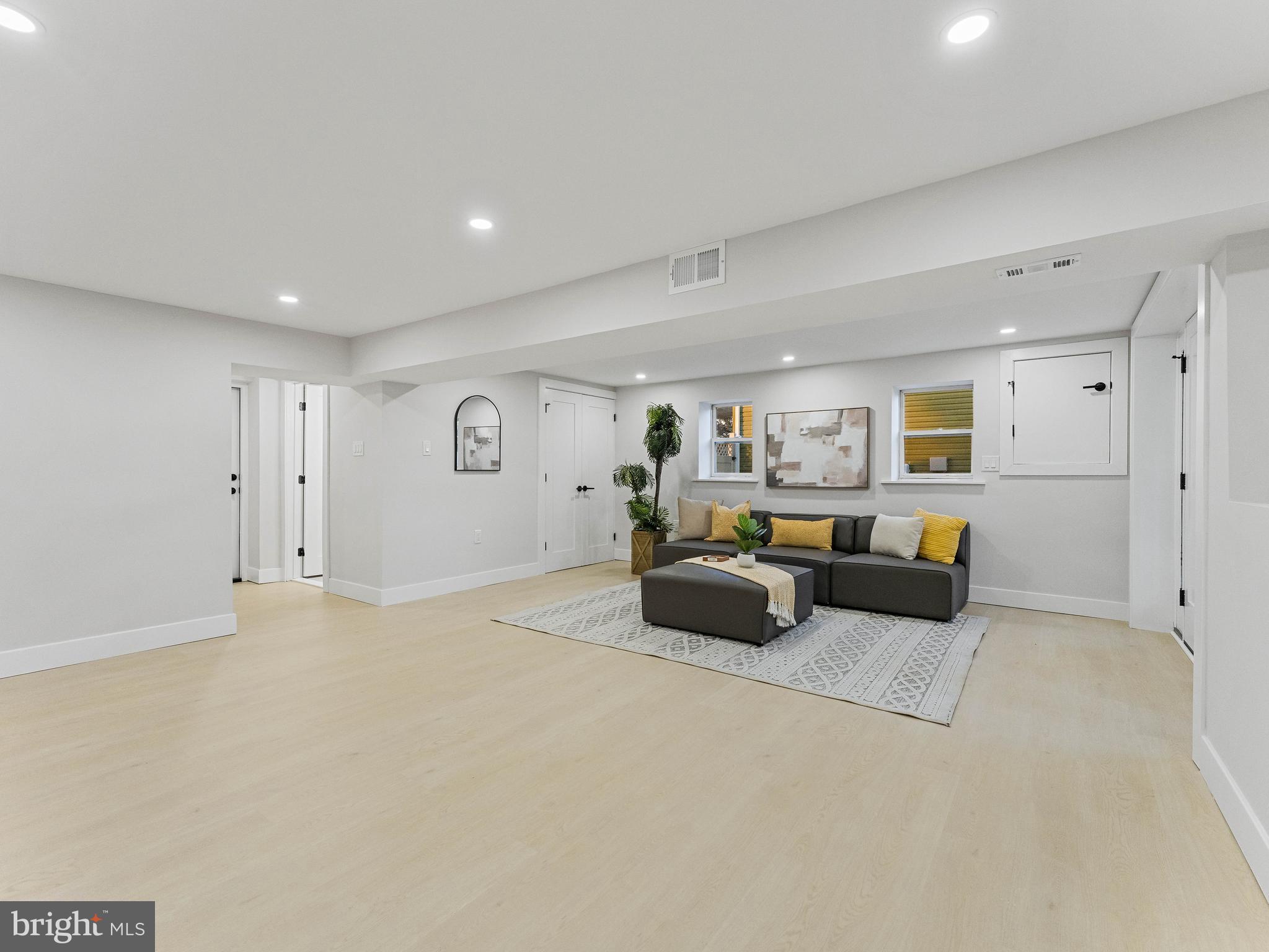 664 Andrea Road Runnemede, NJ 08078 - Photo 23 of 38