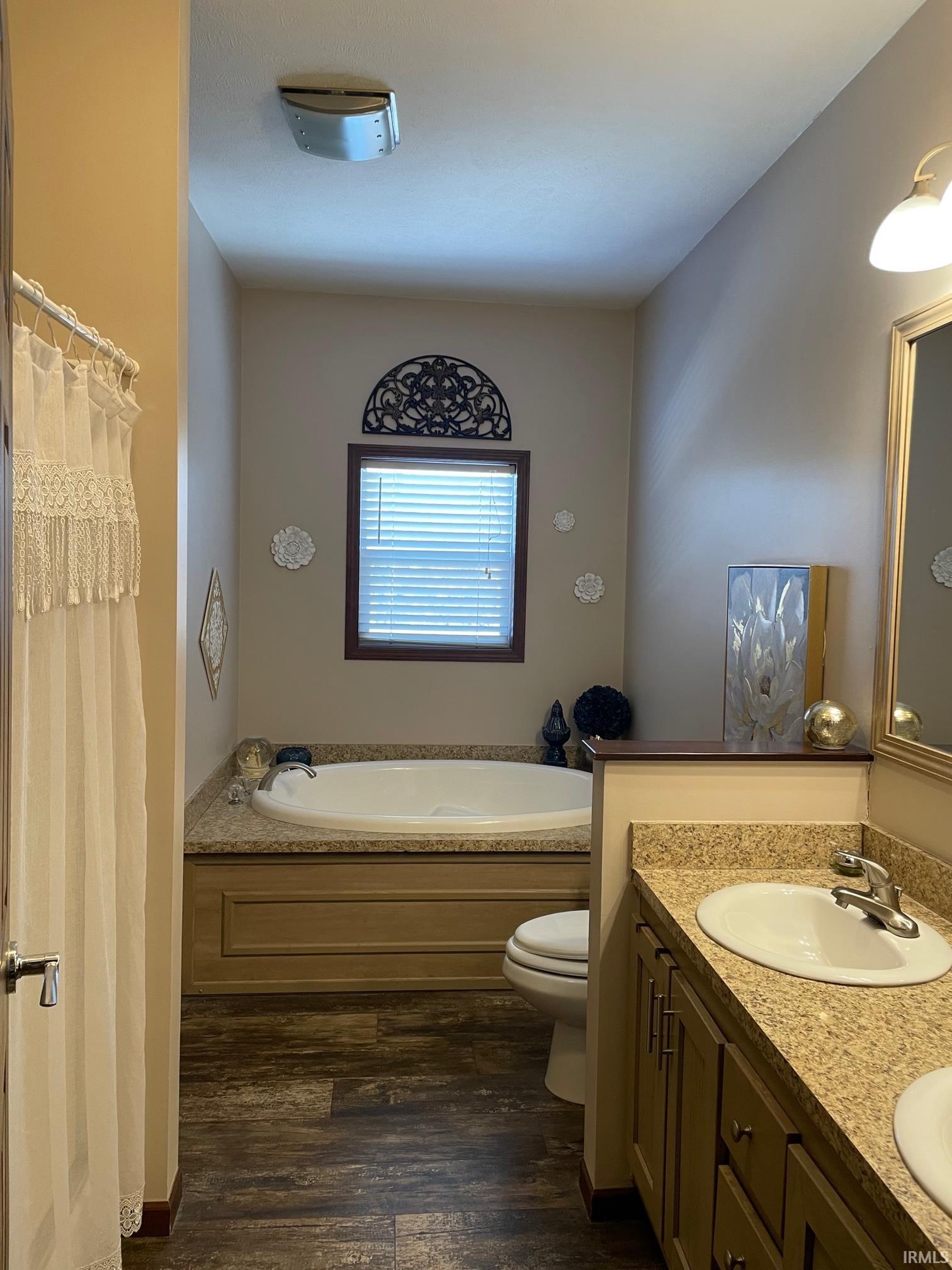 6978 Fox Crossing Knox, IN 46534 - Photo 8 of 28