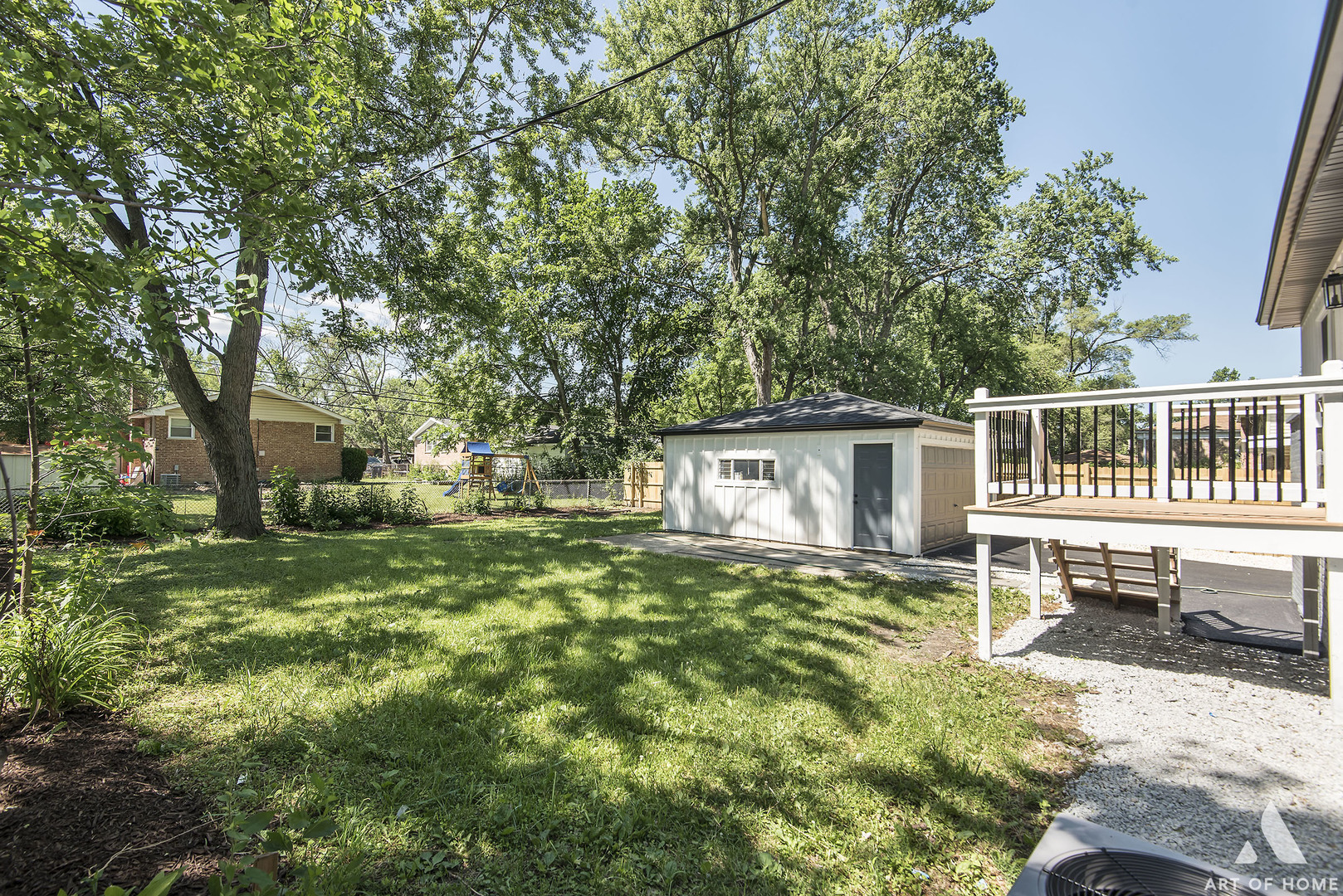 270 Holbrook Road Chicago Heights, IL 60411 - Photo 30 of 33 a house with a tree in the background
