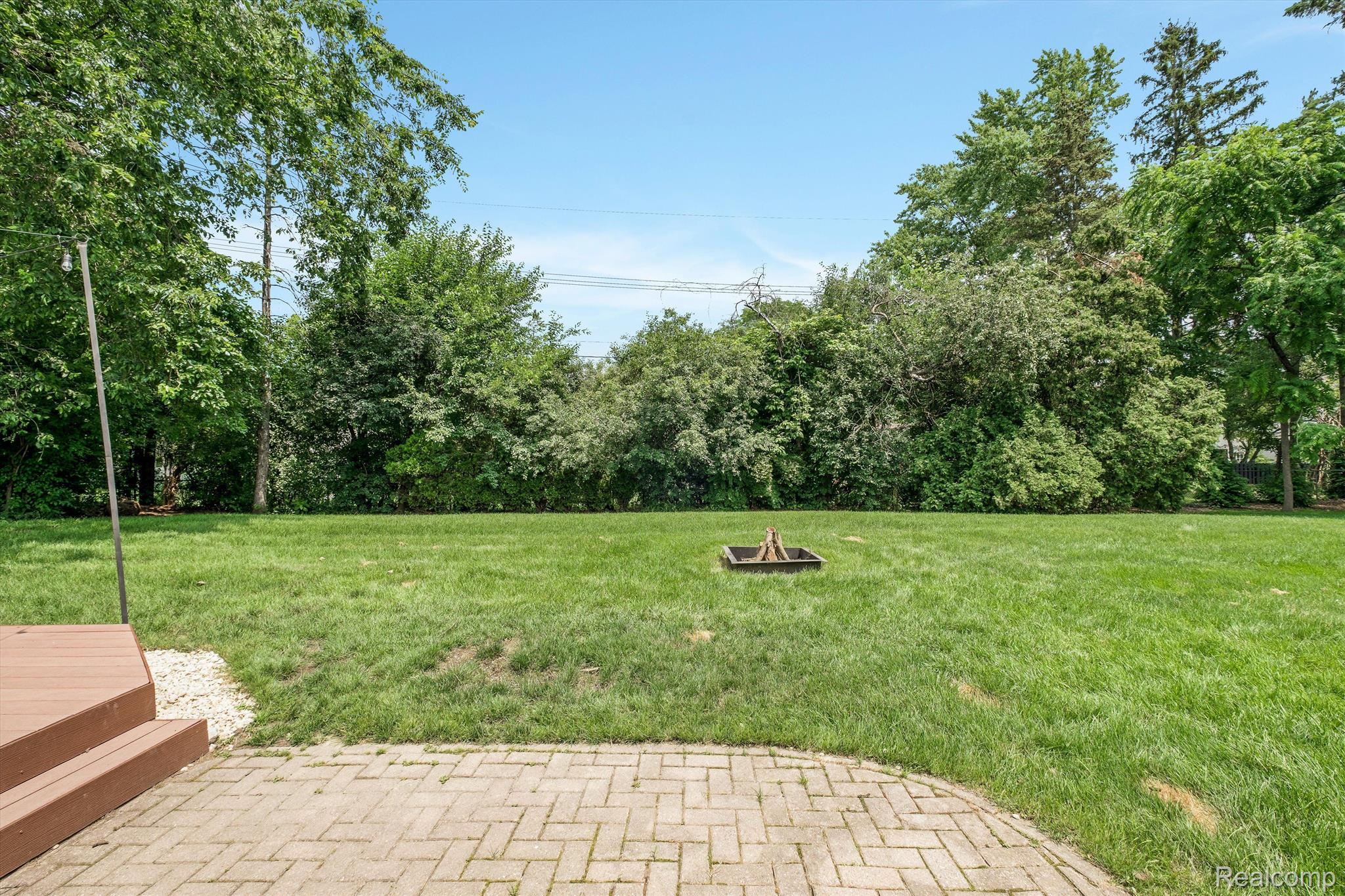 5791 Burnham Road Bloomfield Hills, MI 48302 - Photo 31 of 33 Spacious Yard