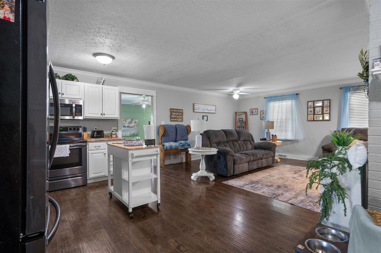 10436 Russellville Road Rockfield, KY 42274 - Photo 21 of 37 Gallery Image 21