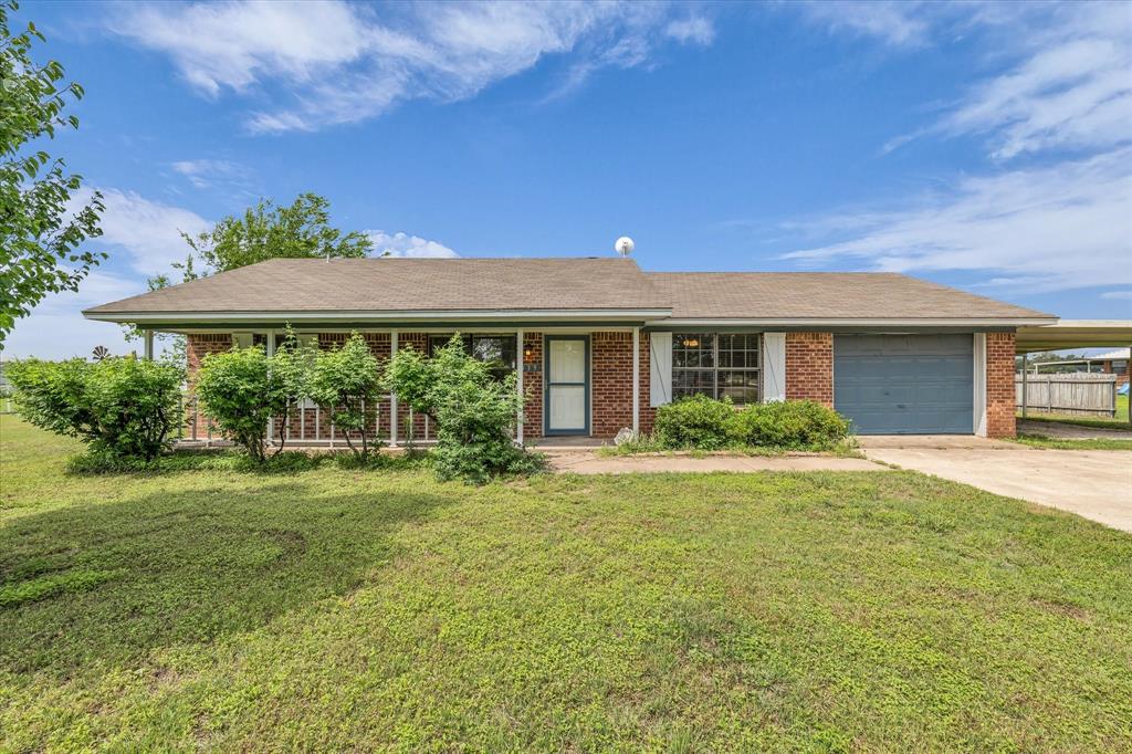 339 South Pleasant Hill Road Axtell, TX 76624 - Photo 1 of 27