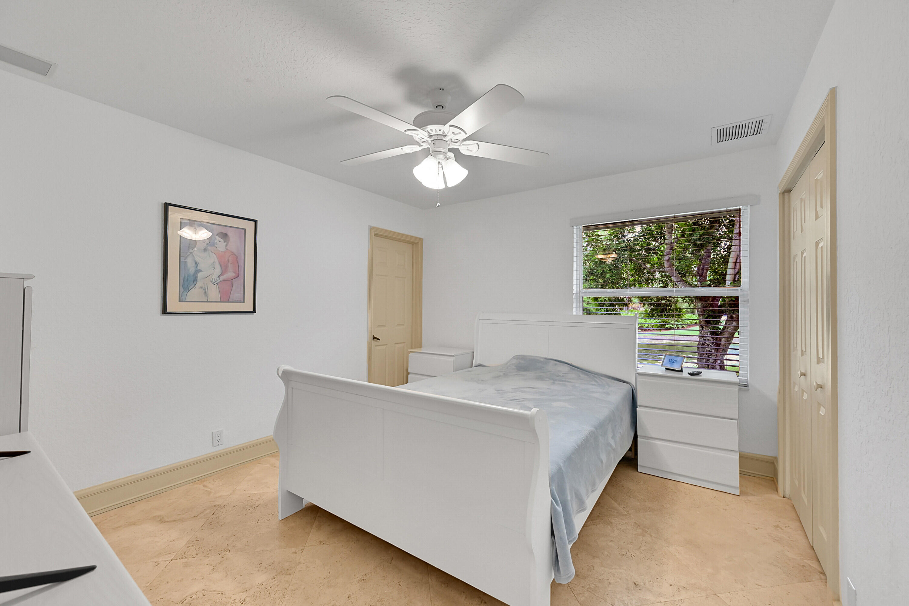 6419 Northwest 99th Drive Parkland, FL 33076 - Photo 13 of 17 13