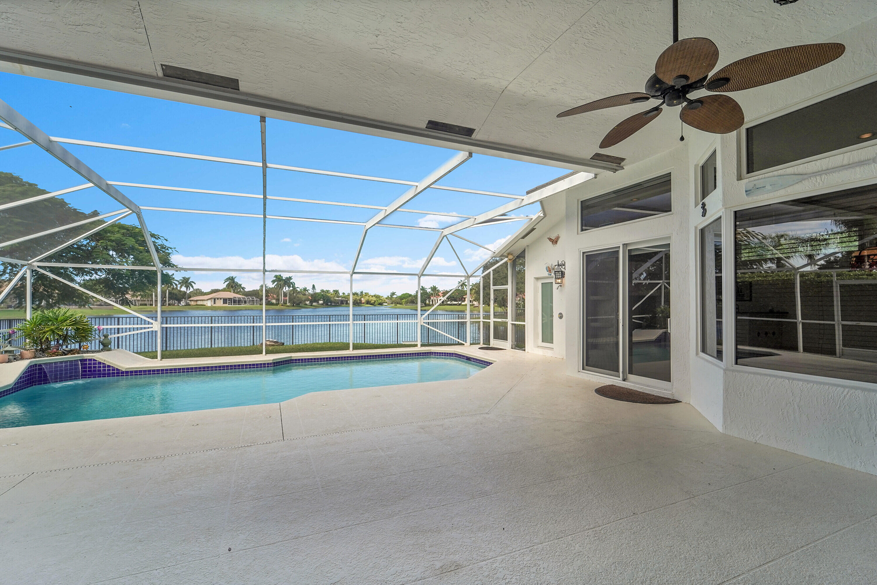 6419 Northwest 99th Drive Parkland, FL 33076 - Photo 3 of 17 03