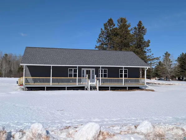 $250,000 | 2119 5th Avenue East, Ashland, WI 54806