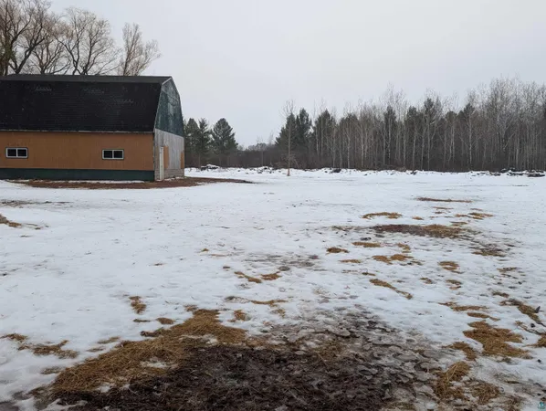 $250,000 | 2119 5th Avenue East, Ashland, WI 54806