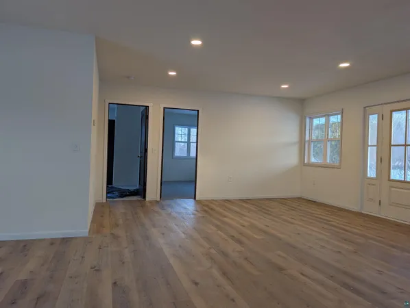 $250,000 | 2119 5th Avenue East, Ashland, WI 54806