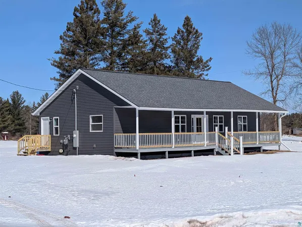 $250,000 | 2119 5th Avenue East, Ashland, WI 54806