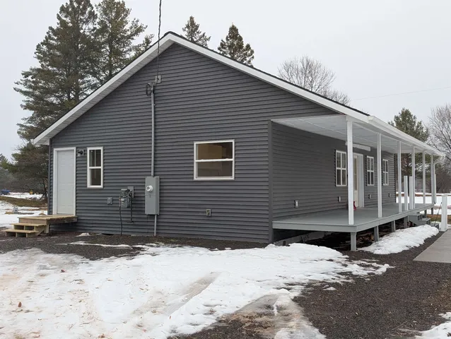 $260,000 | 2119 5th Avenue East, Ashland, WI 54806