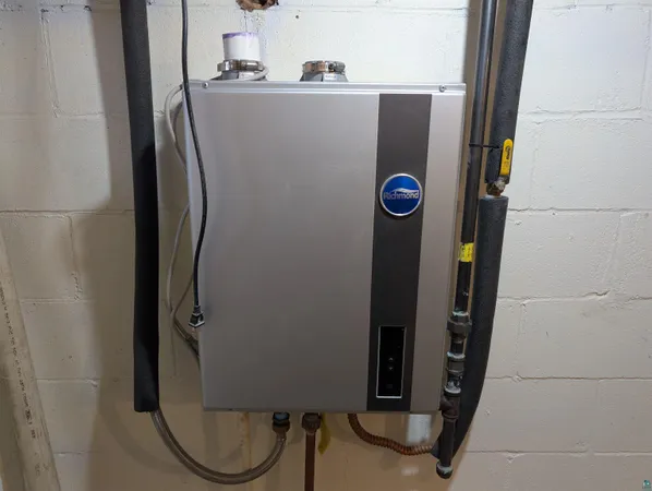 $250,000 | 2119 5th Avenue East, Ashland, WI 54806