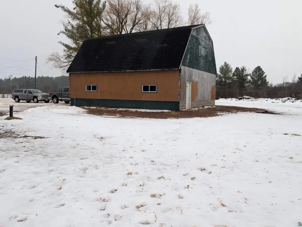 $250,000 | 2119 5th Avenue East, Ashland, WI 54806