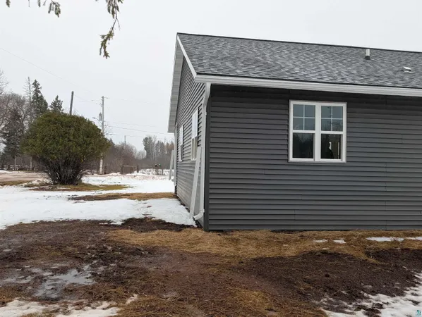 $250,000 | 2119 5th Avenue East, Ashland, WI 54806