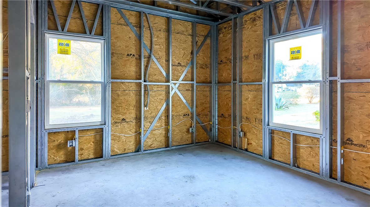 1932 Black Road Darien, GA 31305 - Photo 4 of 6