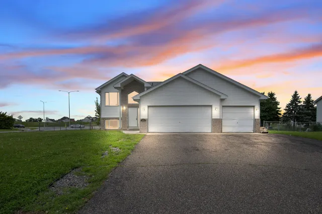$349,900 | 3455 Kahler Drive Northeast, St. Michael, MN 55376