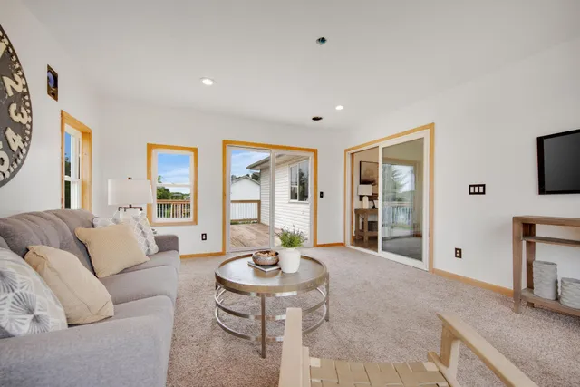 $349,900 | 3455 Kahler Drive Northeast, St. Michael, MN 55376