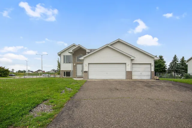 $349,900 | 3455 Kahler Drive Northeast, St. Michael, MN 55376