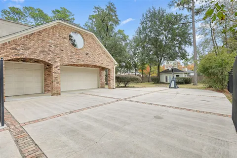 $1,200,000 | 8615 Haven Woods Way, Tomball, TX 77375