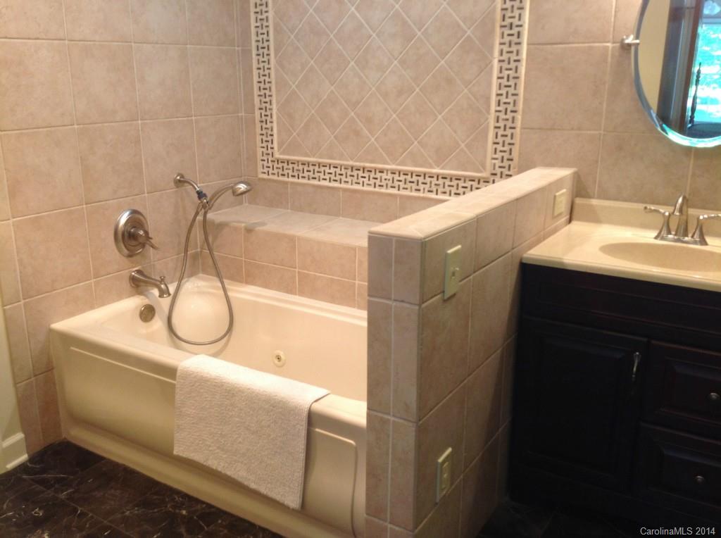 242 Stonewall Road Salisbury, NC 28144 - Photo 3 of 16 Gallery Image 3
