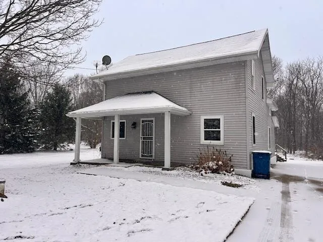 $229,500 | 275 Battle Creek Street, Ceresco, MI 49033