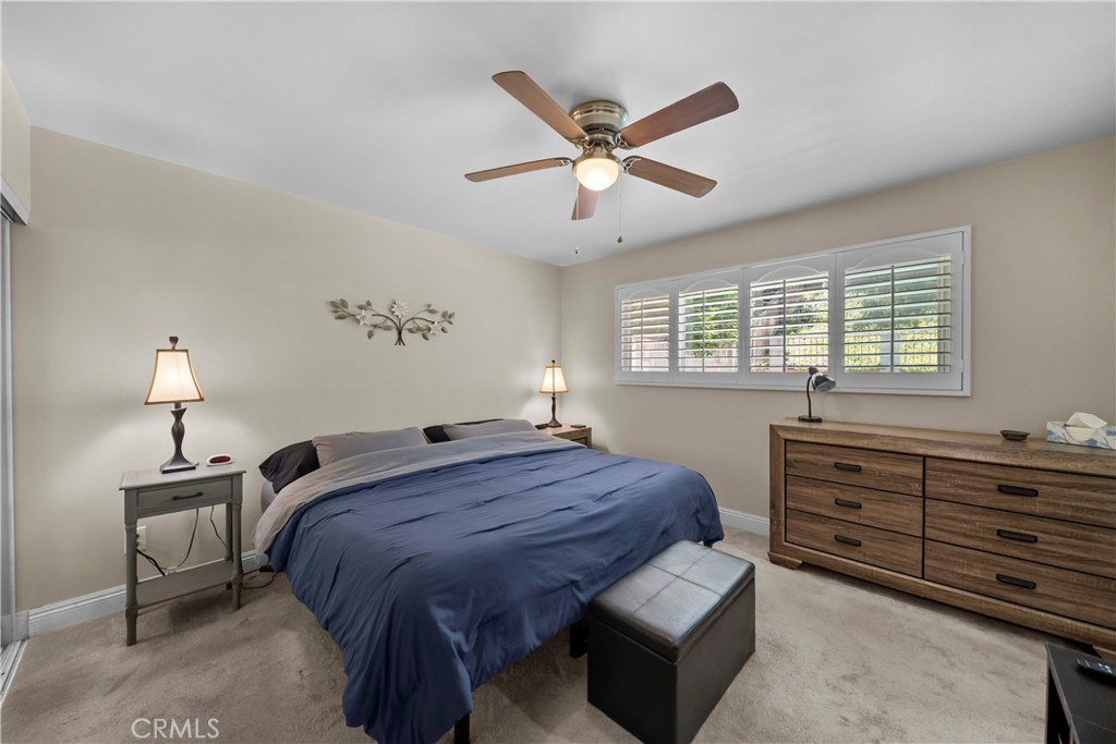 24607 Fourl Road Newhall, CA 91321 - Photo 16 of 25