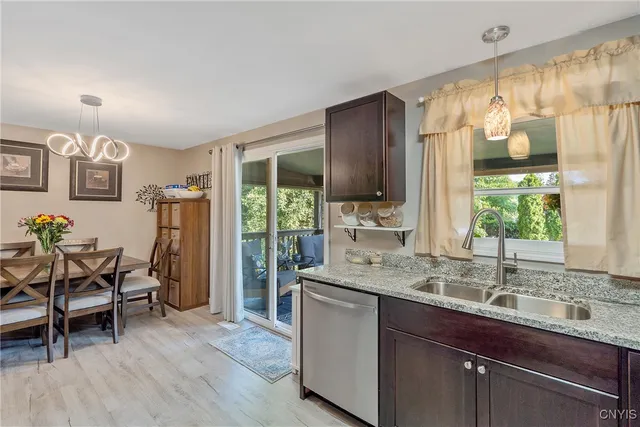 $290,000 | 5990 Pony Lane, Cicero, NY 13039