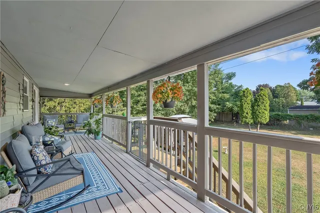 $290,000 | 5990 Pony Lane, Cicero, NY 13039